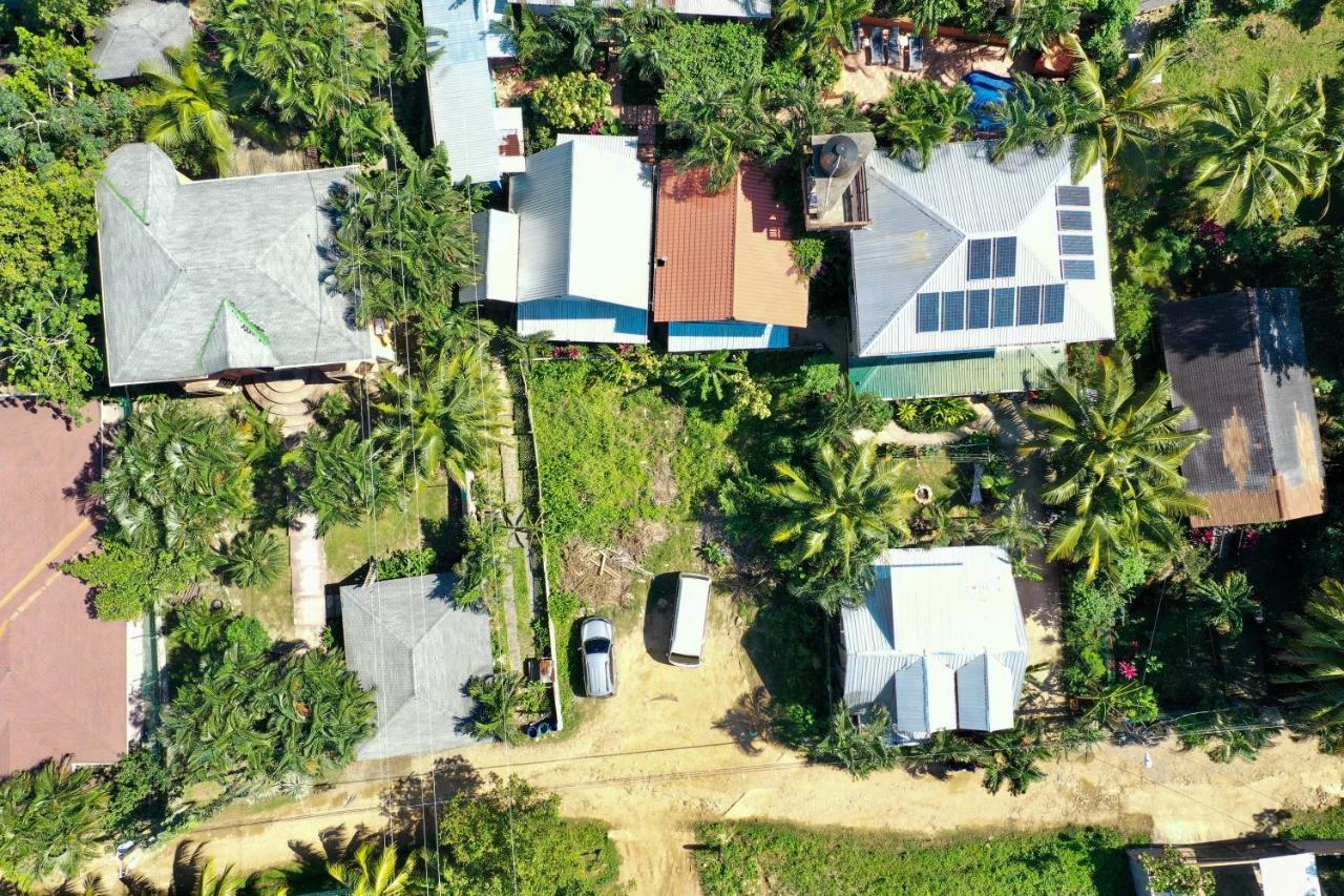 Roatan Backpackers' Hostel Sandy Bay Kültér fotó